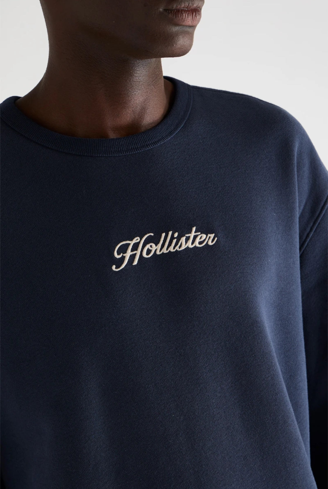 Sweat sans capuche à col rond avec manches longues