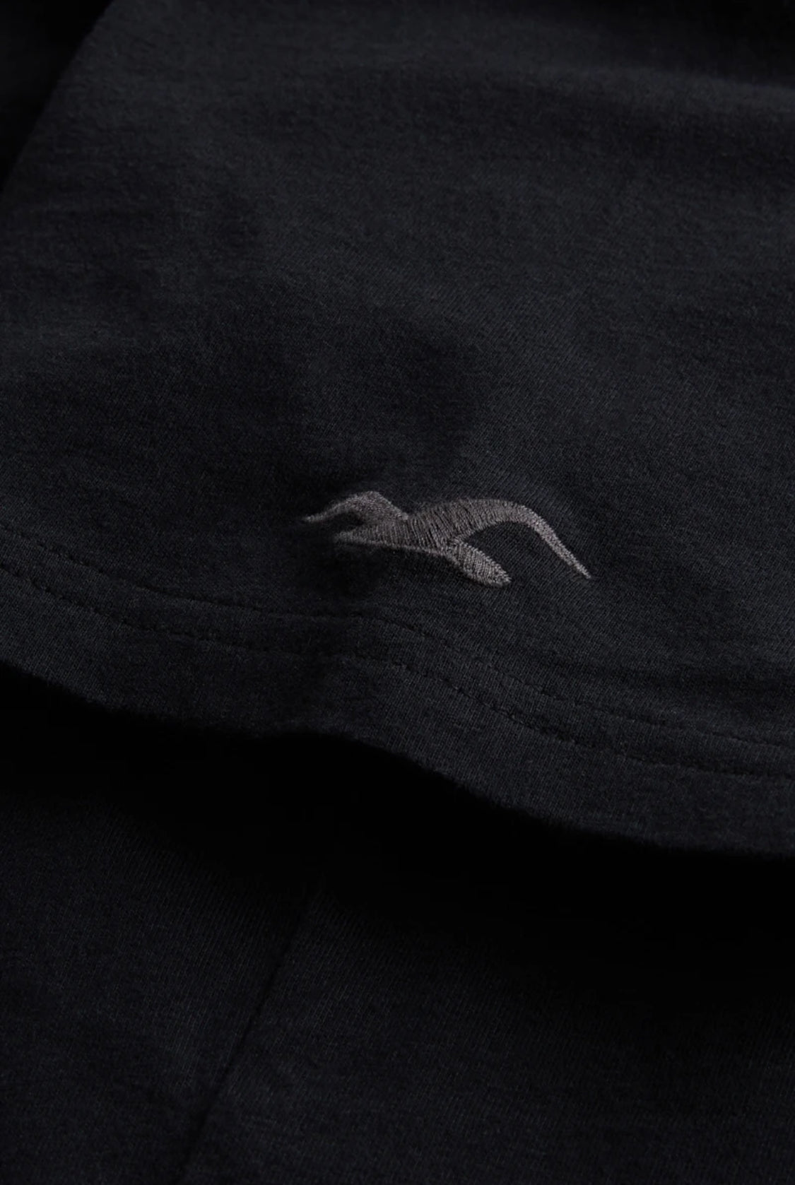 T-shirt ras du cou à emblème