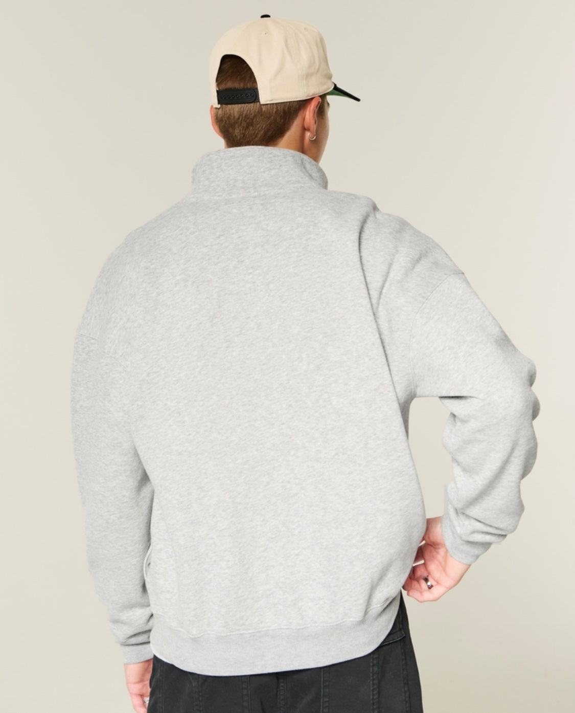 Sweat à logo Boxy et fermeture éclair quart de longueur