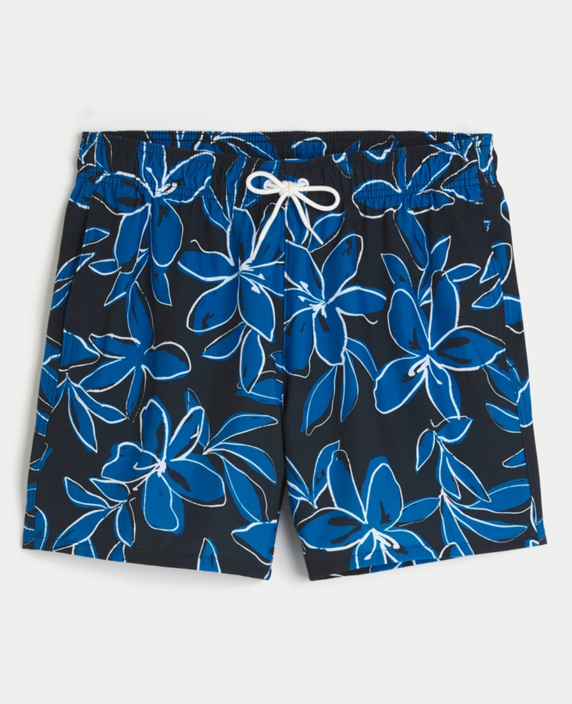 Short de bain style volley en tissu gaufré longueur mi-cuisse