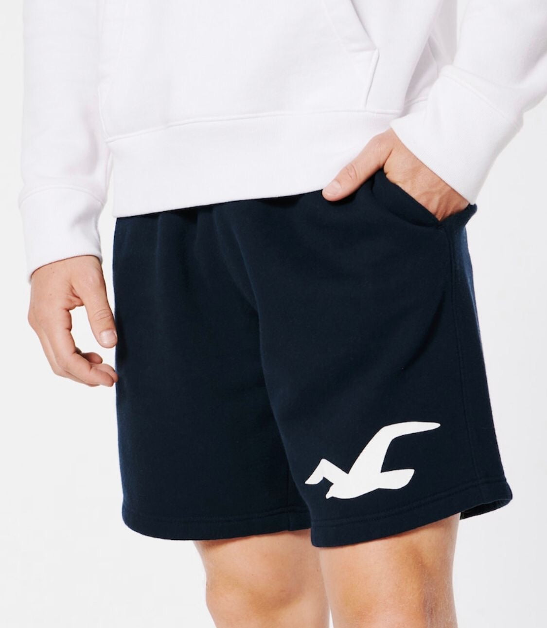 Short en molleton avec logo 9"