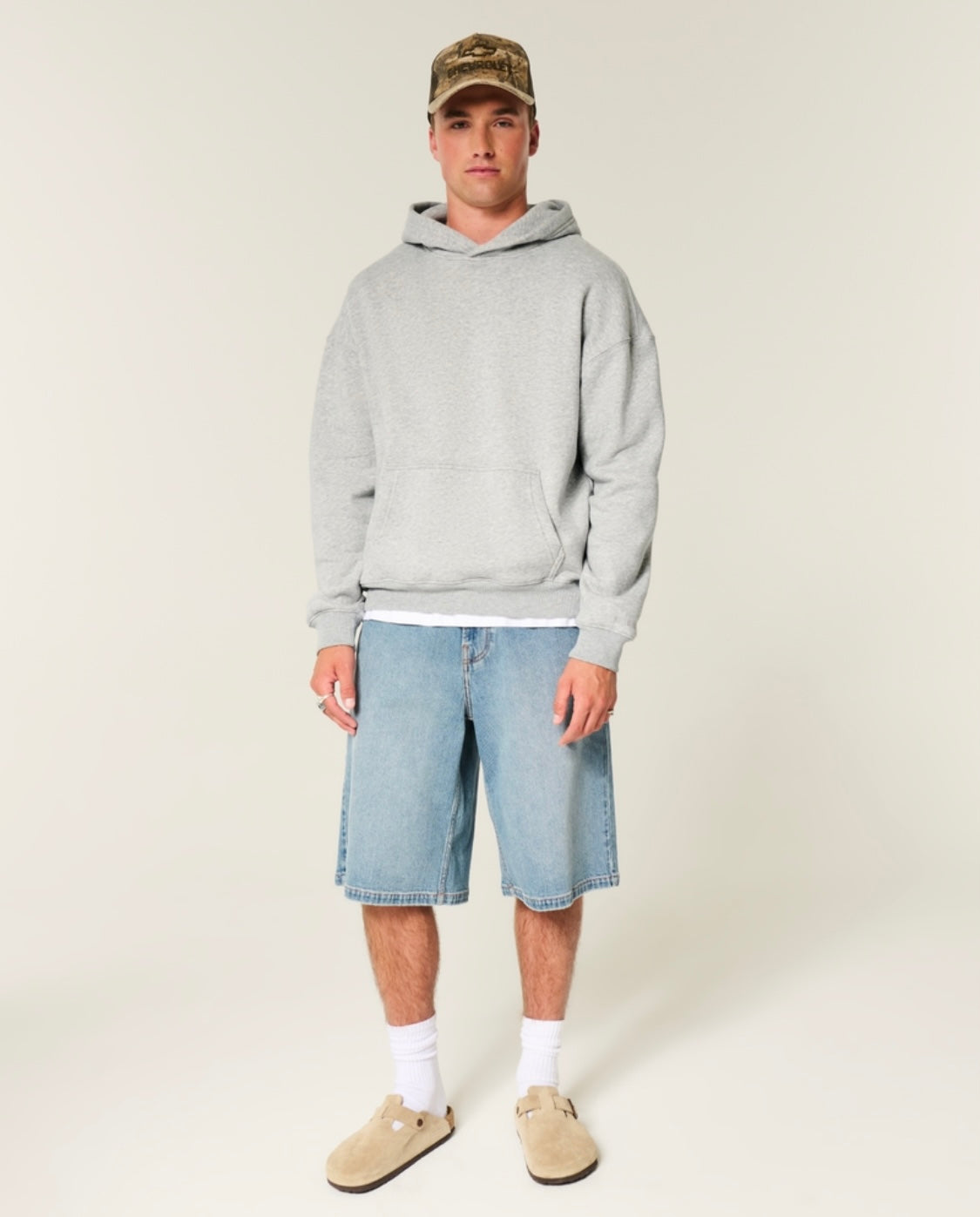 Sweat à capuche Feel Good de Hollister Boxy