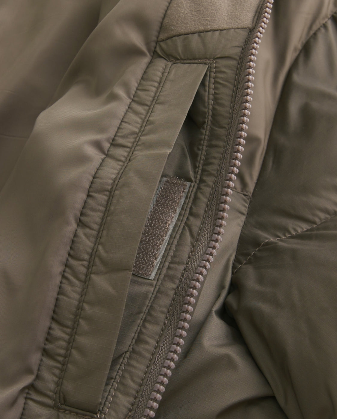 Doudoune à col cheminée de coupe boxy