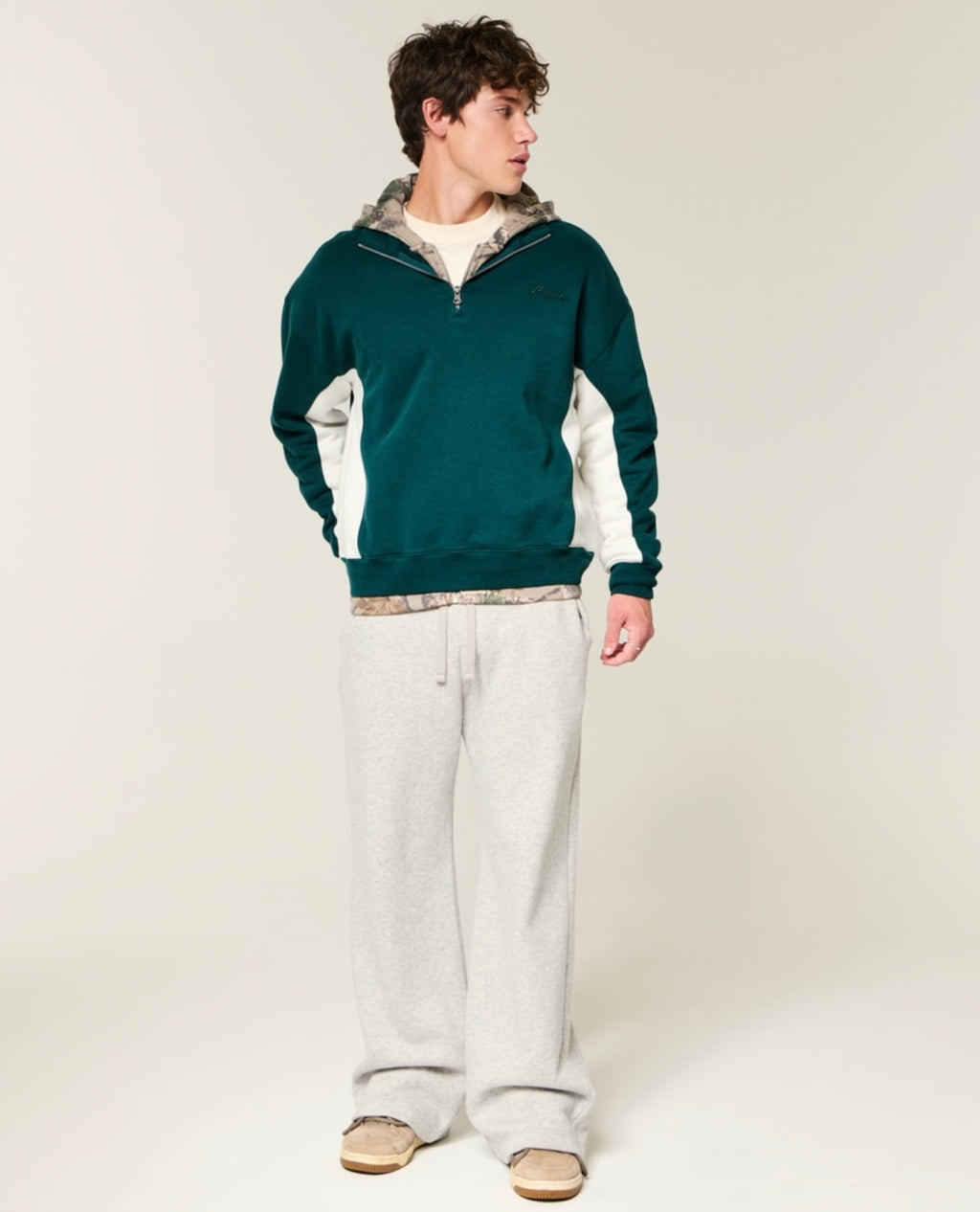 Sweat à logo Boxy et fermeture éclair quart de longueur