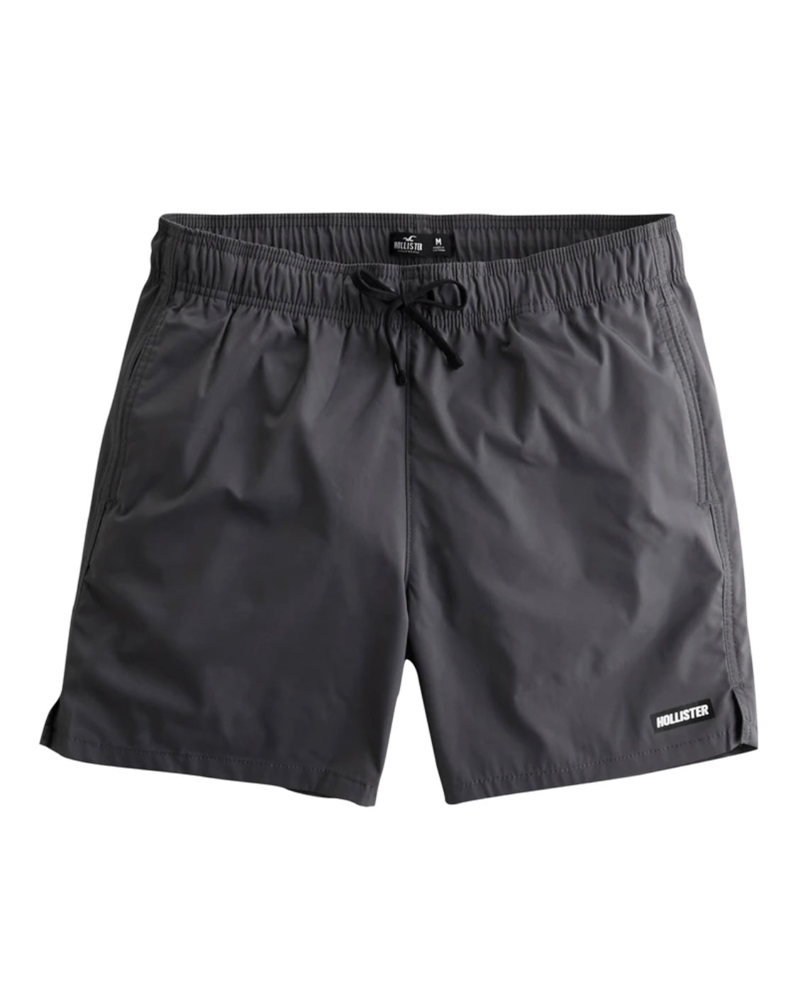 Short de bain style volley en tissu gaufré longueur mi-cuisse