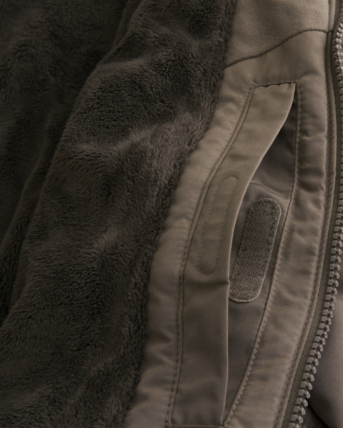 Doudoune doublée en fausse fourrure