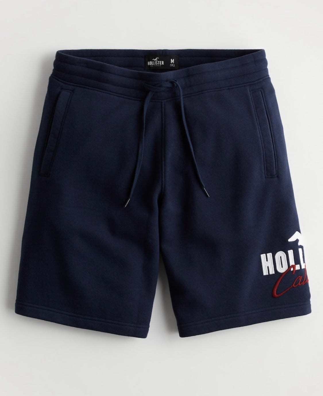Short mi-cuisse avec logo en polaire Feel Good Hollister